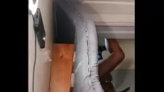 play 乌木摩洛伊斯兰解放阵线的奶油猫充满了热气腾腾的业余遭遇